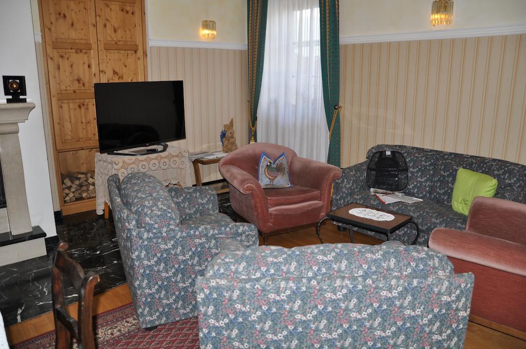 Hotel Dolomiten Добиако Екстериор снимка